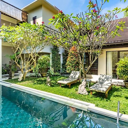 Anedda Merta Sari Villa Sanur Εξωτερικό φωτογραφία